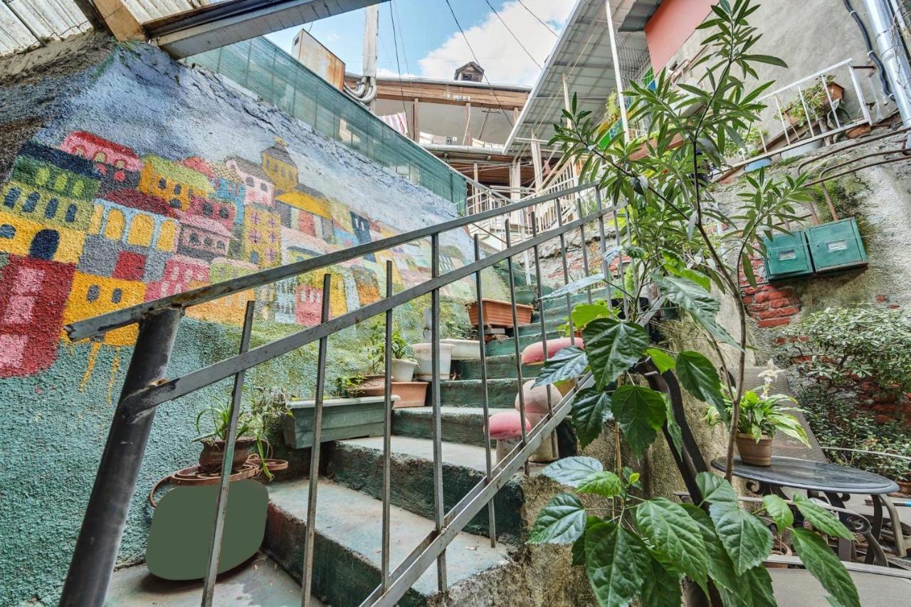 House 52 Boutique Hotel Tbilisi Eksteriør bilde